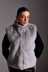 Stone Fur Sleeveless Jacket