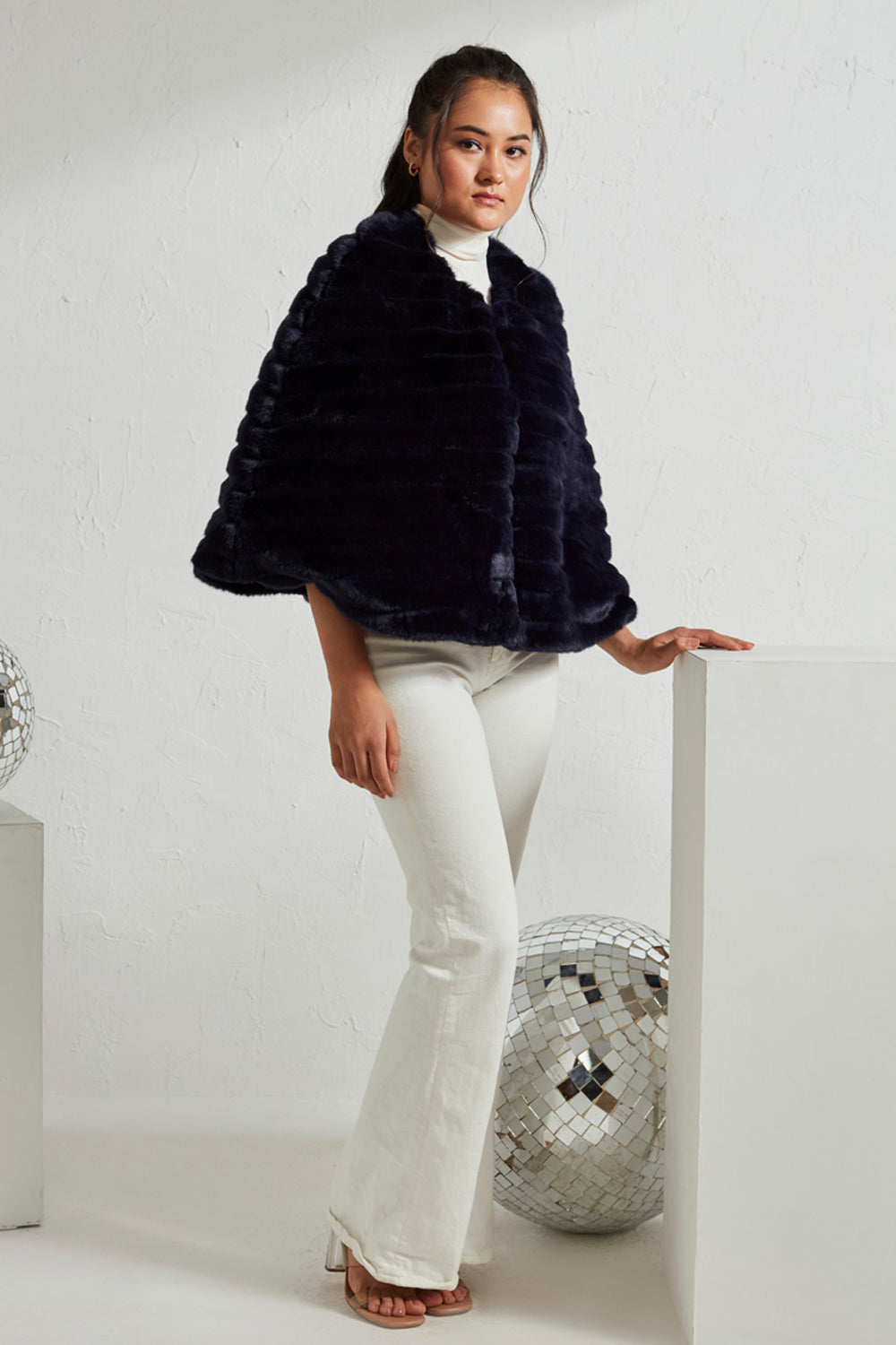 The Round About Panel Cape