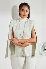 The Statement Cape