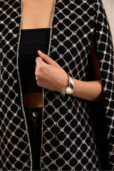 The Luminescent Lattice Cape