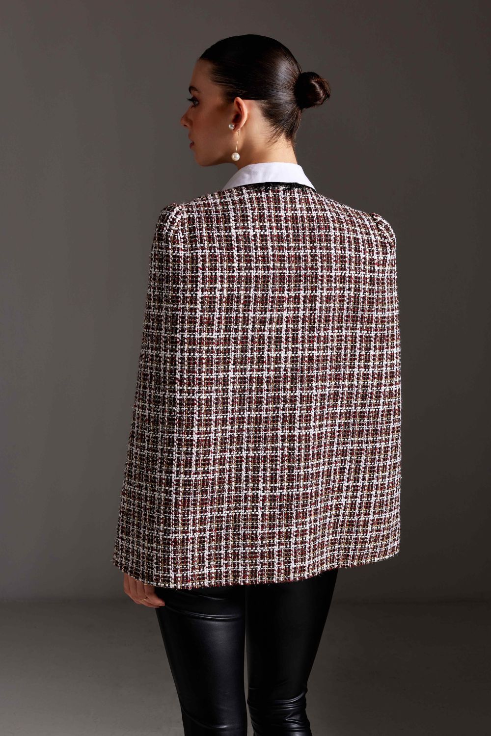 Red Wine Blaire Cape