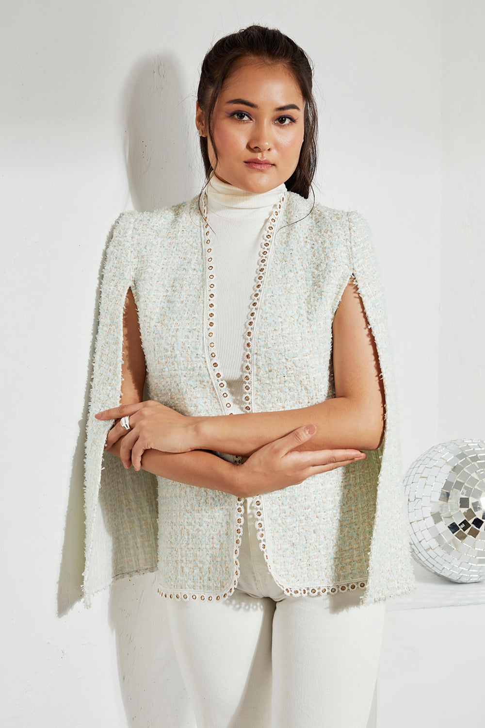 The Statement Cape